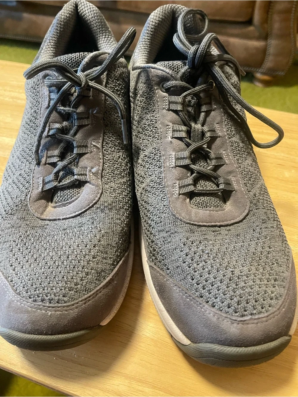 OrthoFeet Lava Stretch Knit Gray Men's Lace Shoes Size US 13 WIDE Nice Sneakers!